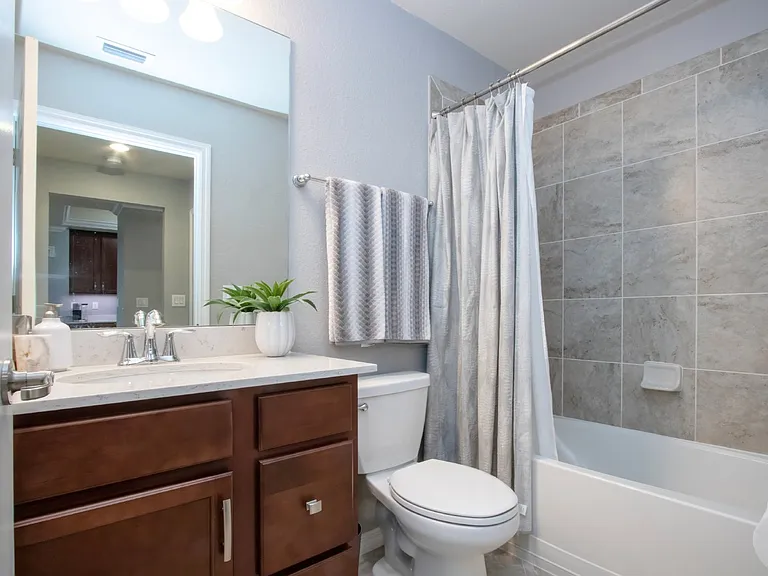 5548 Palmer Cir #102 — Photo 60