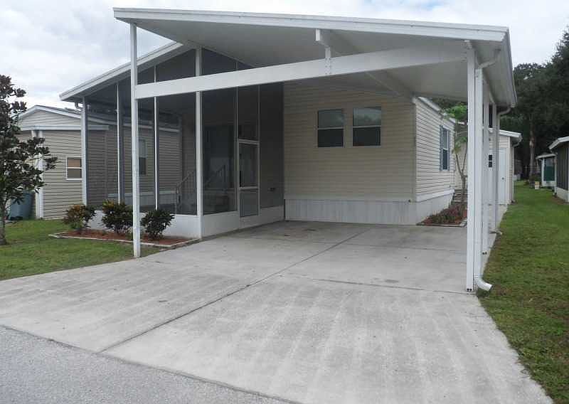 1st image of 405 Parkwood Estates Dr
