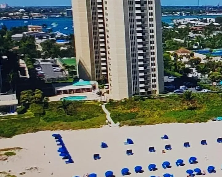 2800 N Ocean Dr #A-8B — Photo 1