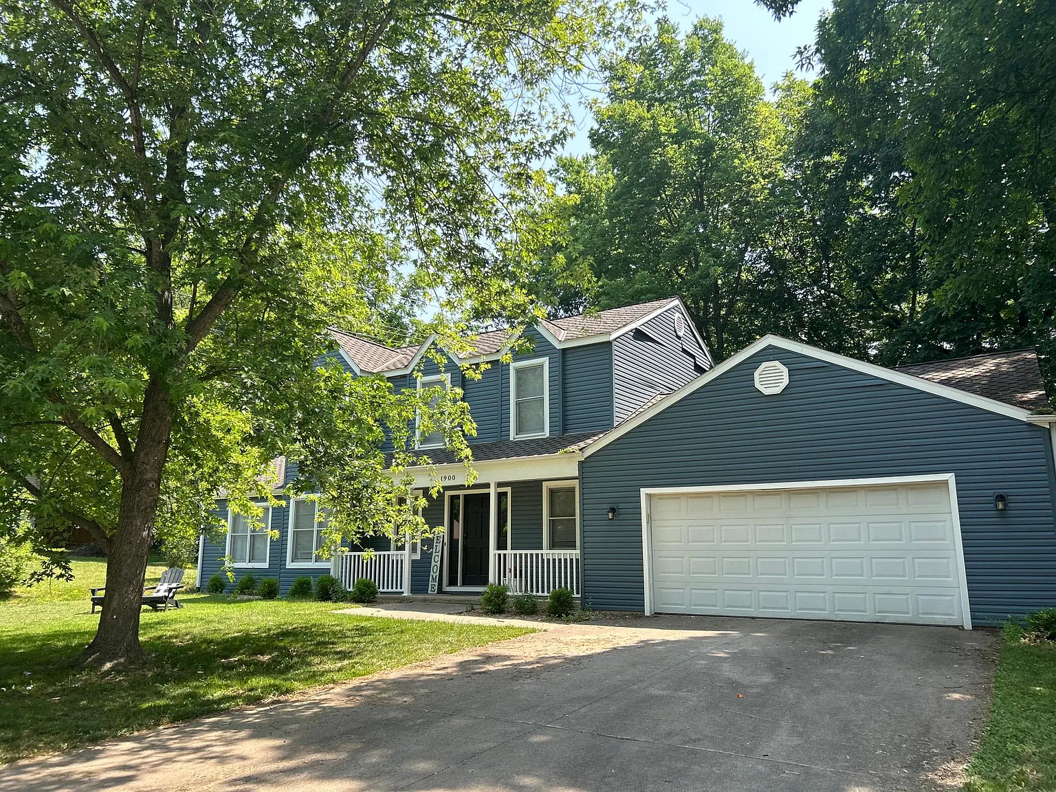 3 bed, 2.5 bath, 1881 sqft, $2,300 — Photo 3