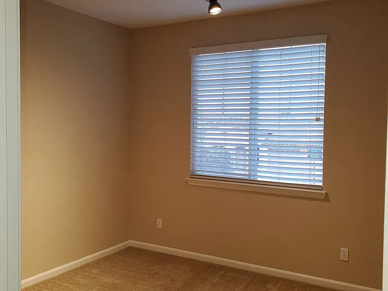 2988 Essie Pl — Photo 31