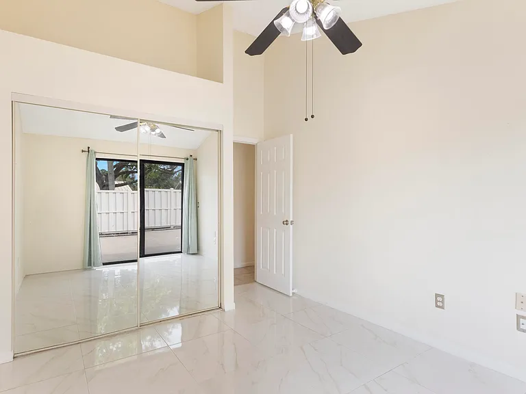 5933 Golden Eagle Cir — Photo 21