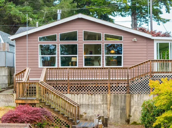 2270 Martin Ave W, Tillamook, OR 97141