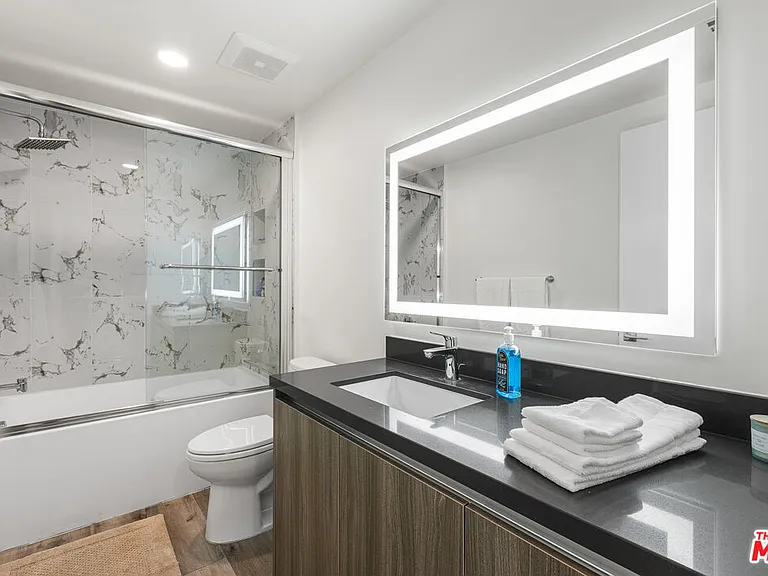 4806 Sylmar Ave #Penthouse 2 — Photo 22