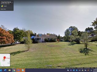 9 Grayrock Park Rd, Mount Kisco, NY 10549
