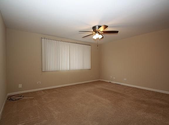 3rd image of 223 Covehill Ct #223