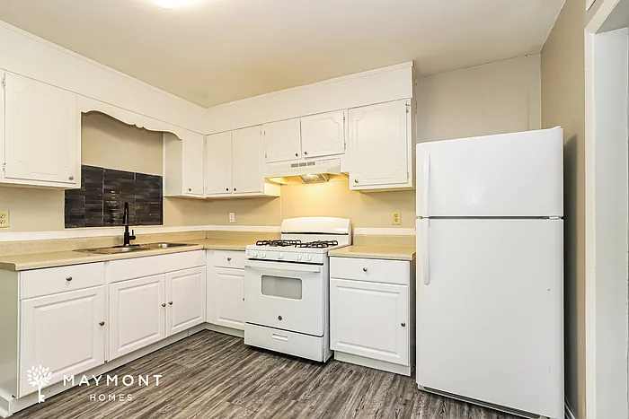 1712 Gavin Dr — Photo 6