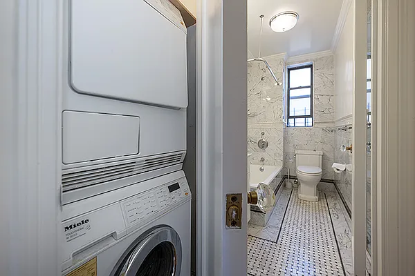 Rented by Rita S Citrin, LREB | media 23