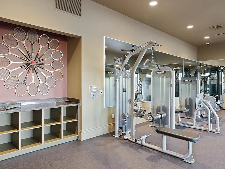 La Vida 55+ Luxury Living — Photo 31