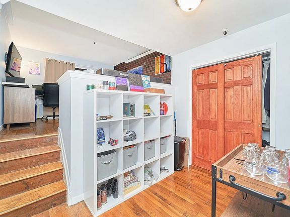3rd image of 432 E 88th St APT 604