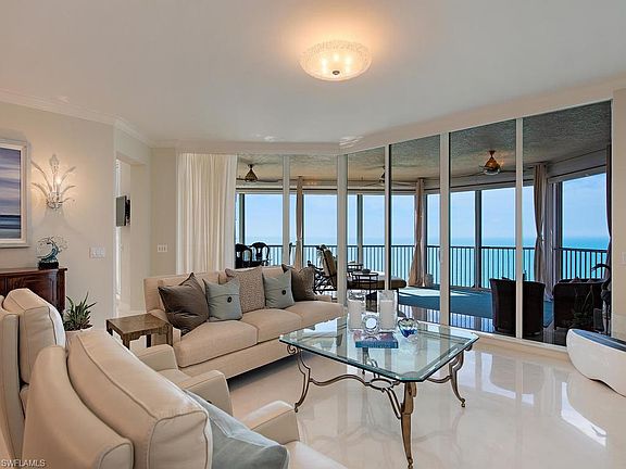 4th image of 8473 Bay Colony Dr APT 2001