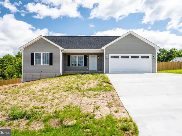 407 Leola Loop, Stanley, VA 22851