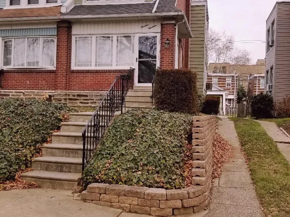 1319 Wellington St, Philadelphia, PA 19111