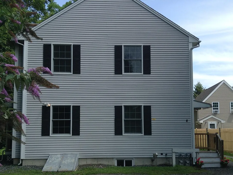 13 Alden St #A