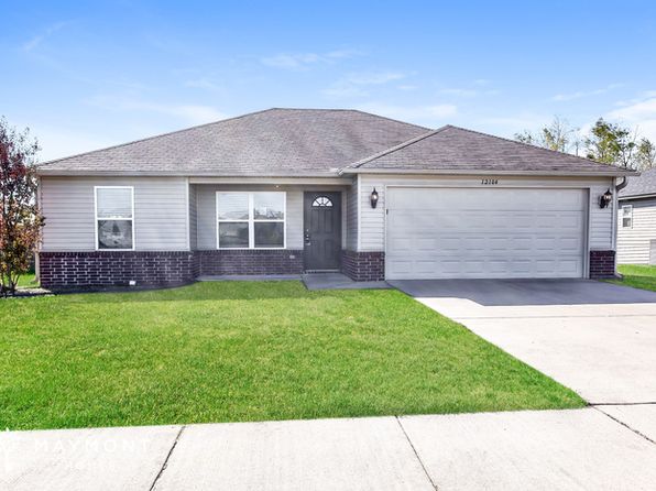12104 Firethorn Dr