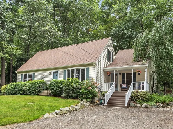 473 W Sturbridge Rd, East Brookfield, MA 01515