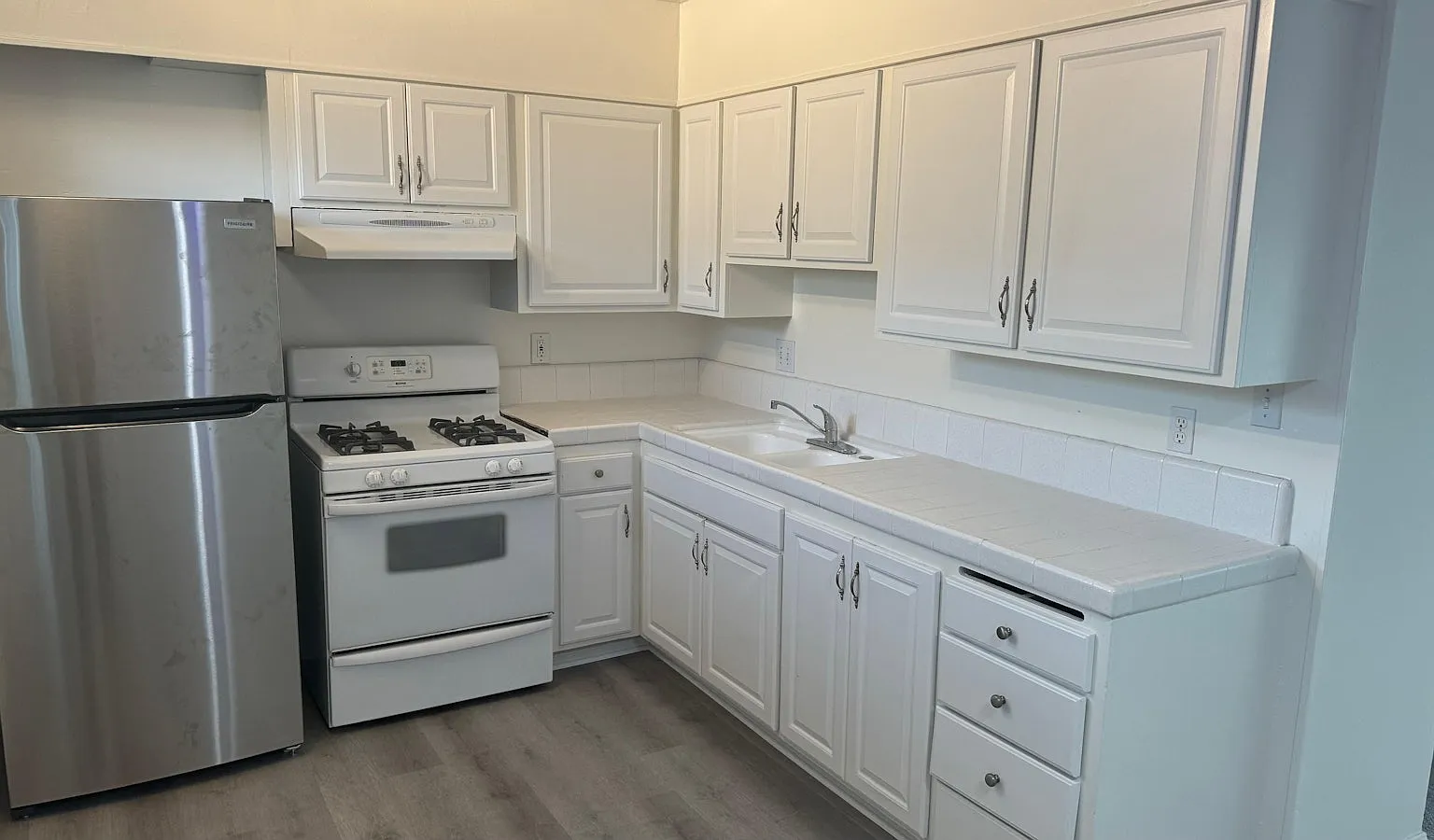 4885 Cole Street — Photo 1