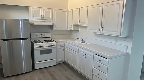 4885 Cole St Photo 1