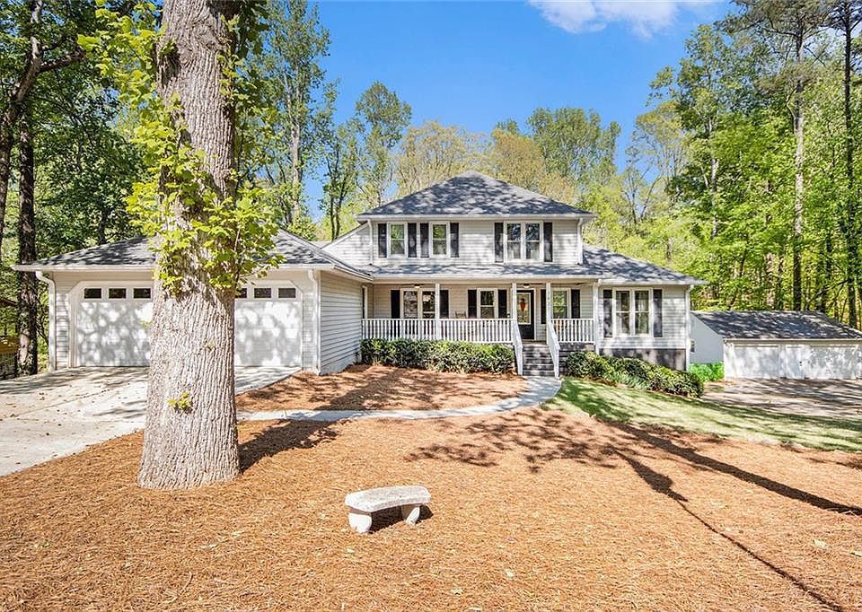 1st image of 1931 McEachern Manor Dr SW