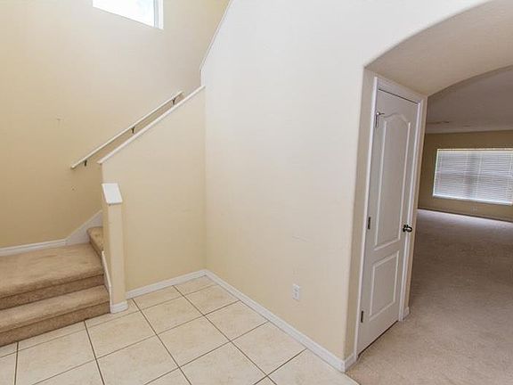 5th image of 12452 Chenwood Ave