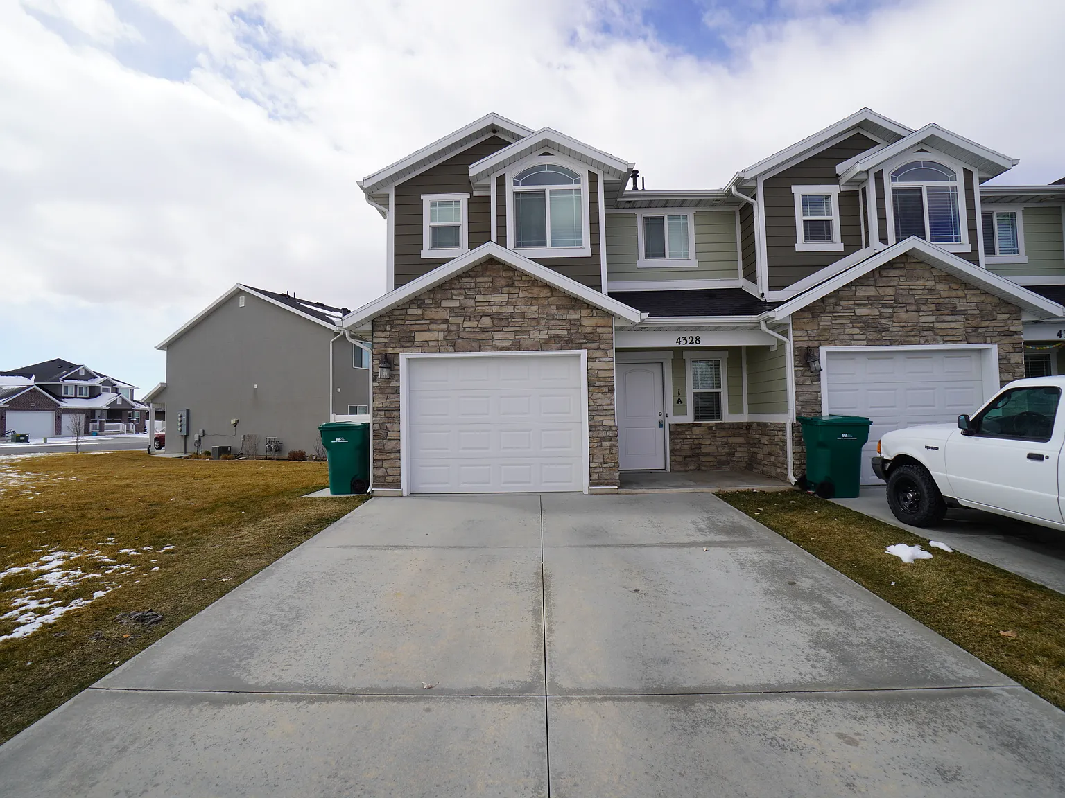 4328 W 5775 S 1A - Across the street from Emma Russell Park in Roy! — Photo 1