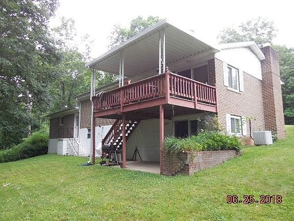 5th image of 2600 S Kanawha St