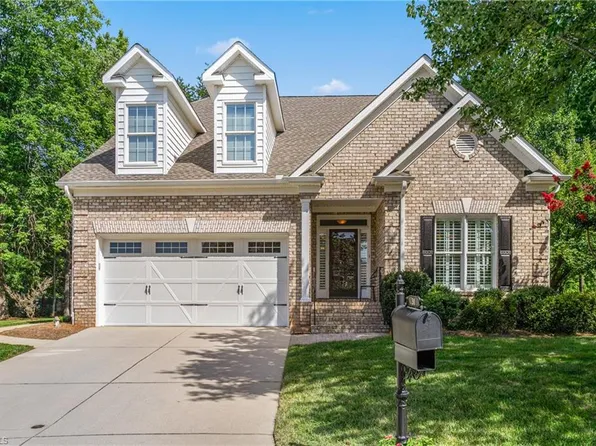 30 Willett Way, Greensboro, NC 27408