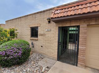 8424 E Brookside Ln, Tucson, AZ 85710