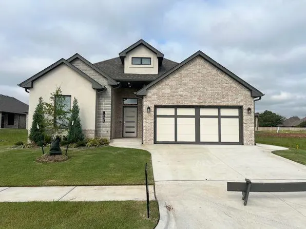 13305 Porto Ln, Oklahoma City, OK 73170