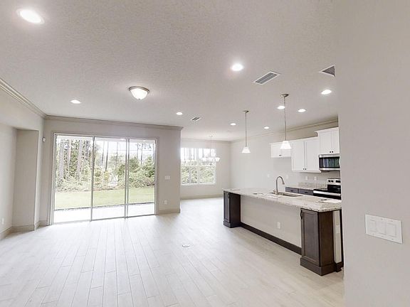5th image of 3059 Silvermines Ave