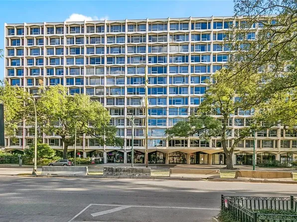 2100 St Charles Ave APT 3A, New Orleans, LA 70130