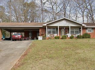 912 Boswell Dr, Oxford, AL 36203