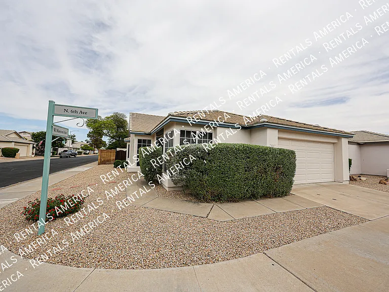 15831 N 6th Ave — Photo 4