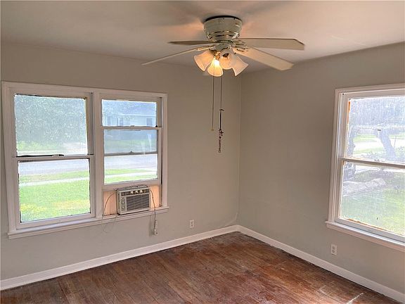 5th image of 4725 Nesbitt Dr