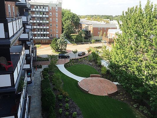 5th image of 16-66 Bell Blvd #133