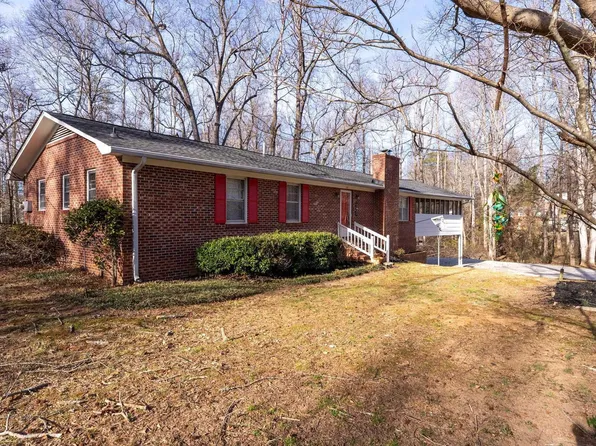 114 Oakland Ave, Marietta, SC 29661