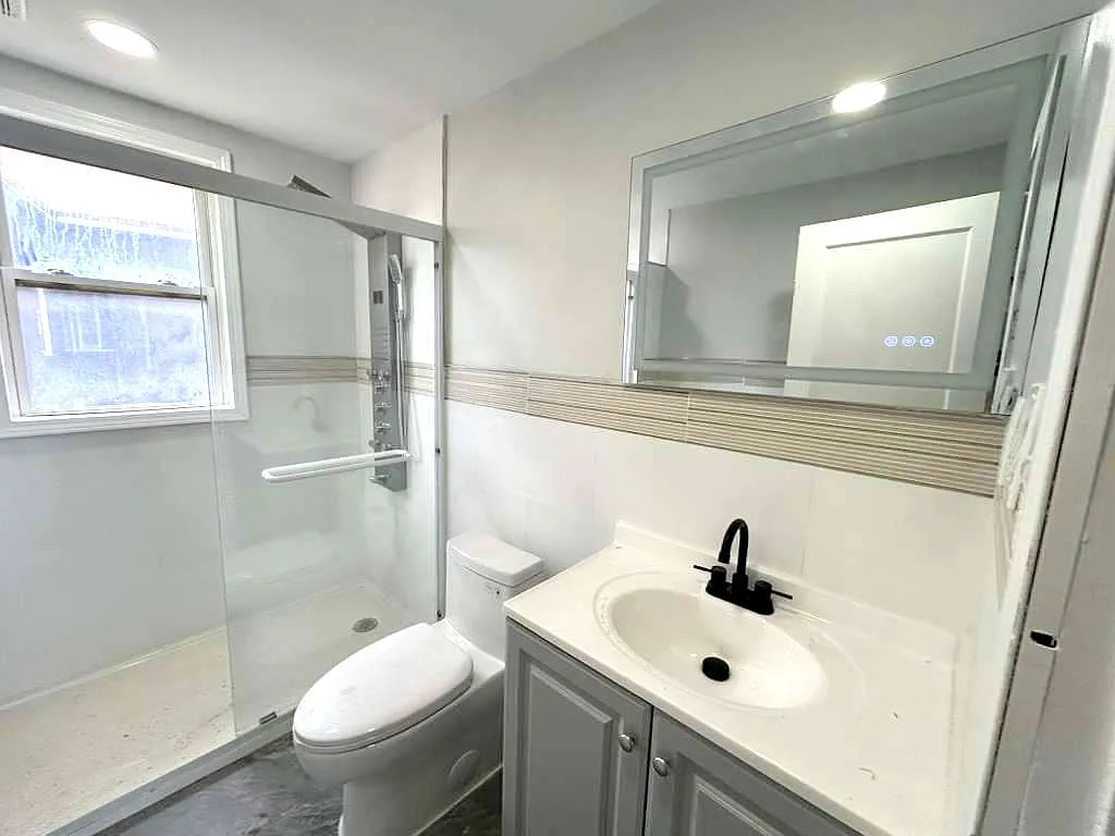 3 bed, 1325 sqft, $1,200 — Photo 1