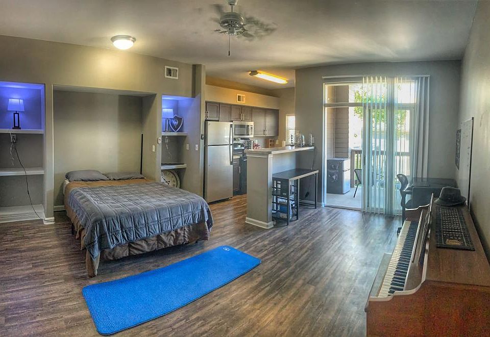 Studio apartment