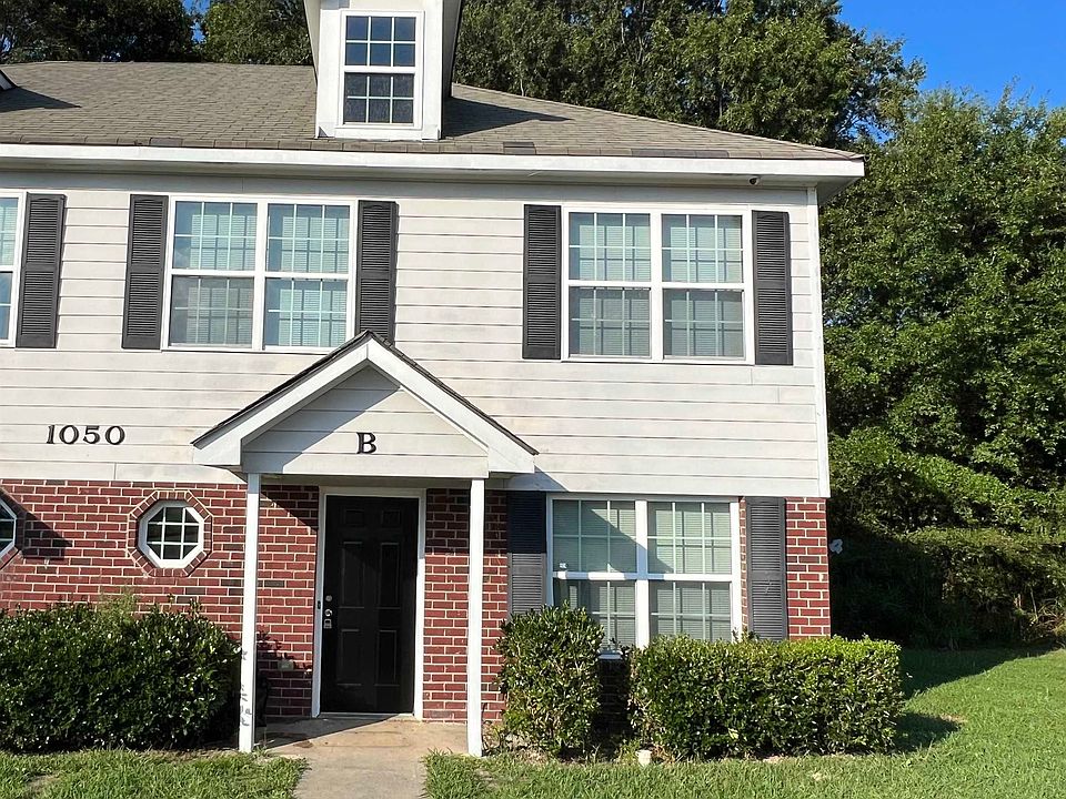 1st image of 1050 Wheel House Ln #B