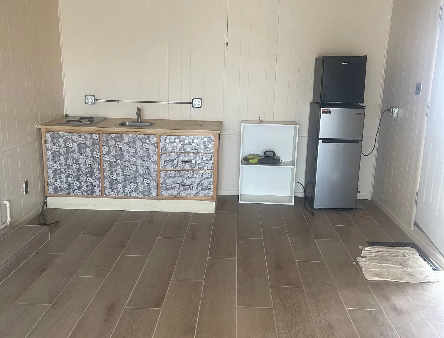 1 bed, $700 — Photo 1