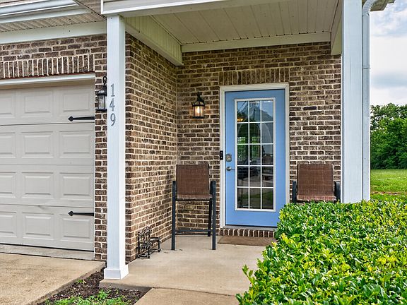4th image of 149 Wysteria Ln