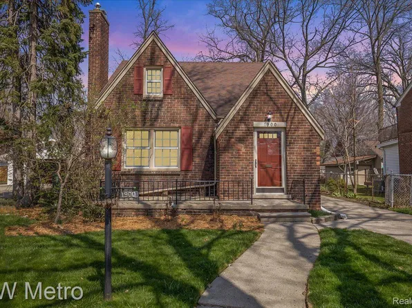 1900 Franklin Rd, Berkley, MI 48072