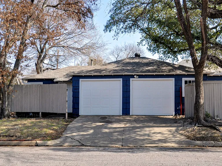 2409 Horne St — Photo 24