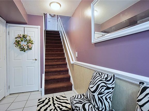 5th image of 39 Monterey Ave