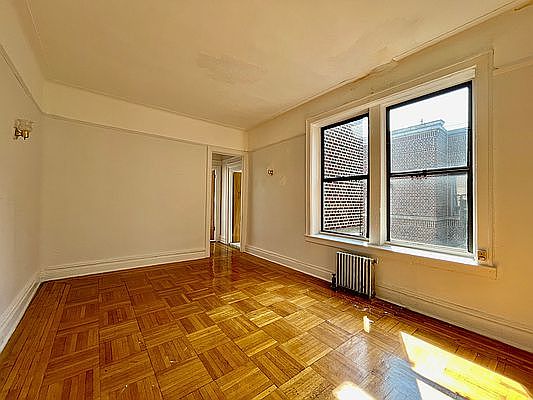 2nd image of 555 Ocean Ave APT 6