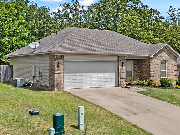 3rd image of 338 Austin Creek Dr
