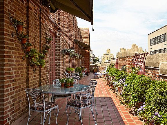 5th image of 116 E 68th St #Penthouse