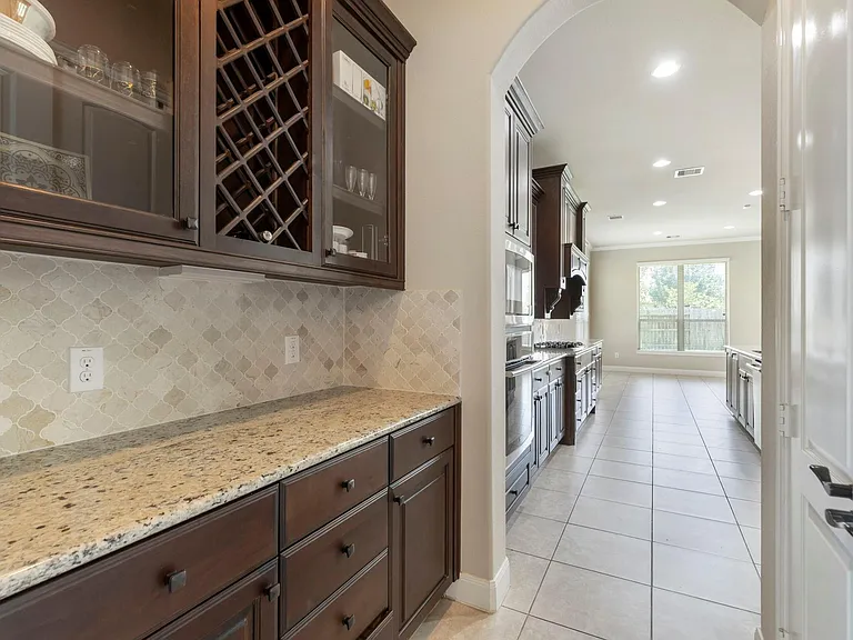 9739 Reston River Ln — Photo 23