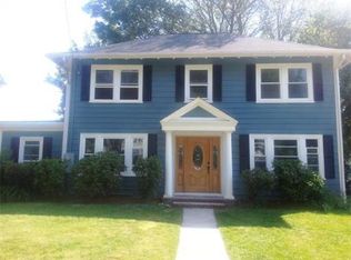 87 Saunders Rd, Norwood, MA 02062