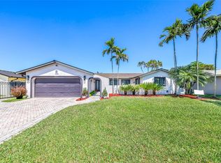 Shores Calusa, Miami, FL 33186